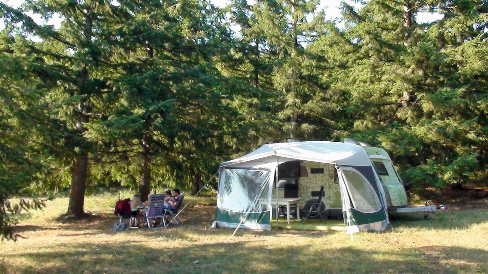 camping-duplex-spruces-WEB